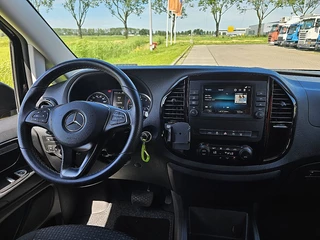 Mercedes-Benz Vito 2022 - 114 obrazek 8