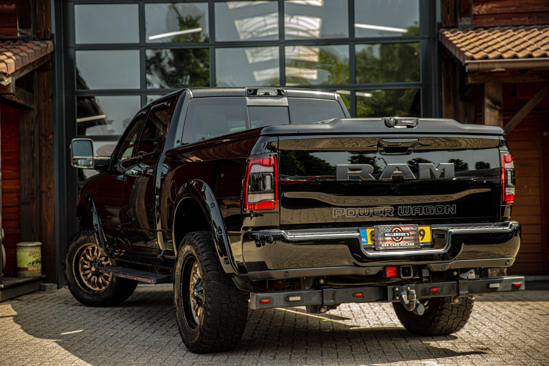 Dodge Ram Pick-Up 2023 - DODGE 2500 Power Wagon | Wide Body | Lier |1500 km rijbereik | zdjęcie 4