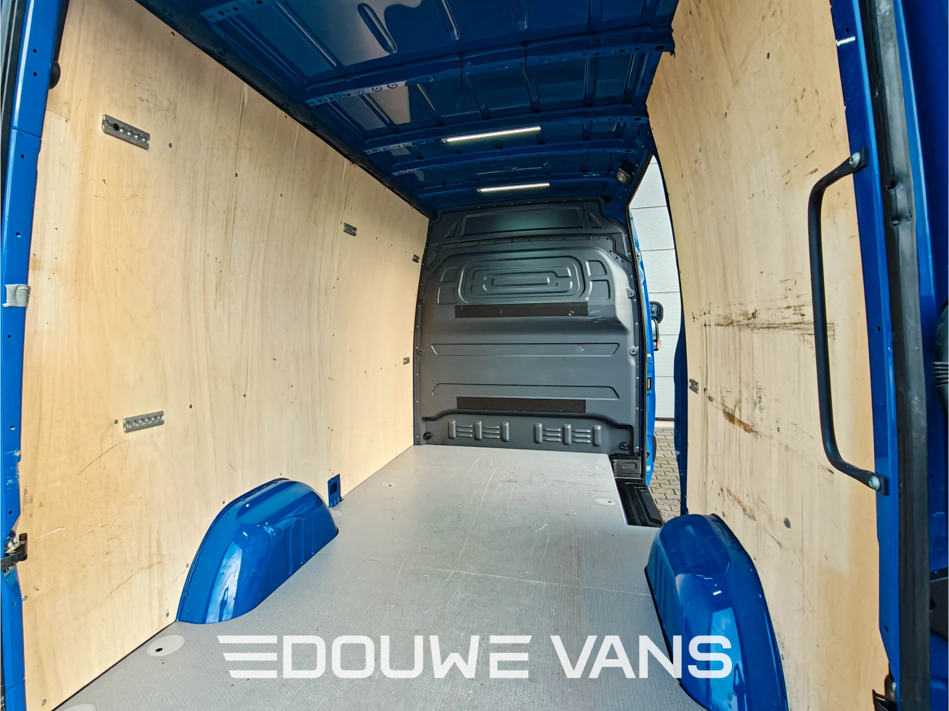 Mercedes-Benz Sprinter 2024 - L2 H2 Automaat 315 BLAUW MBUX DAB Trekhaak Bild 21