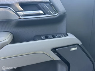 Chevrolet Silverado 2024 - USA ZR2 6.2 V8 image 28