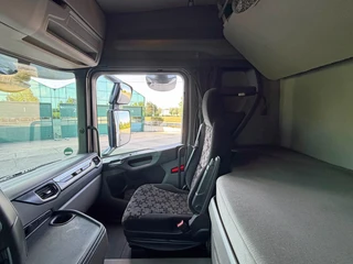 Scania R 2017 - R410 HIGHLINE 6X2 TWINSTEER 2X TANKS 871.000 KM TOP CONDITION NL-TRUCK imagen 8