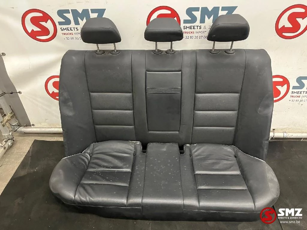Mercedes-Benz - Occ set interieur met zetels W204 Mercedes obrázek 2