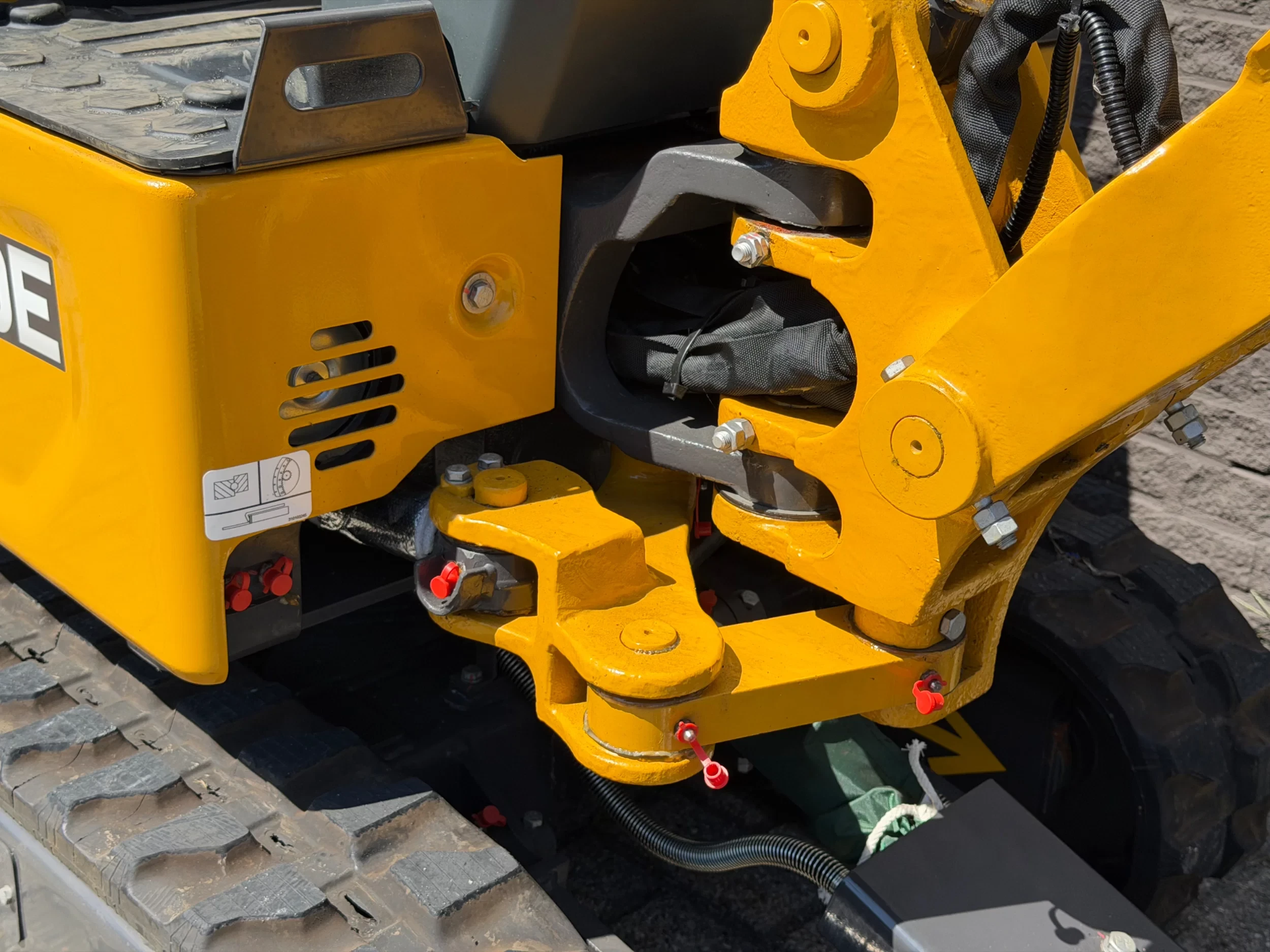 XCMG 2026 - XE10e Rupsgraafmachine Snelwissel + Joysticks & Bakkenset KUBOTA MOTOR afbeelding 20