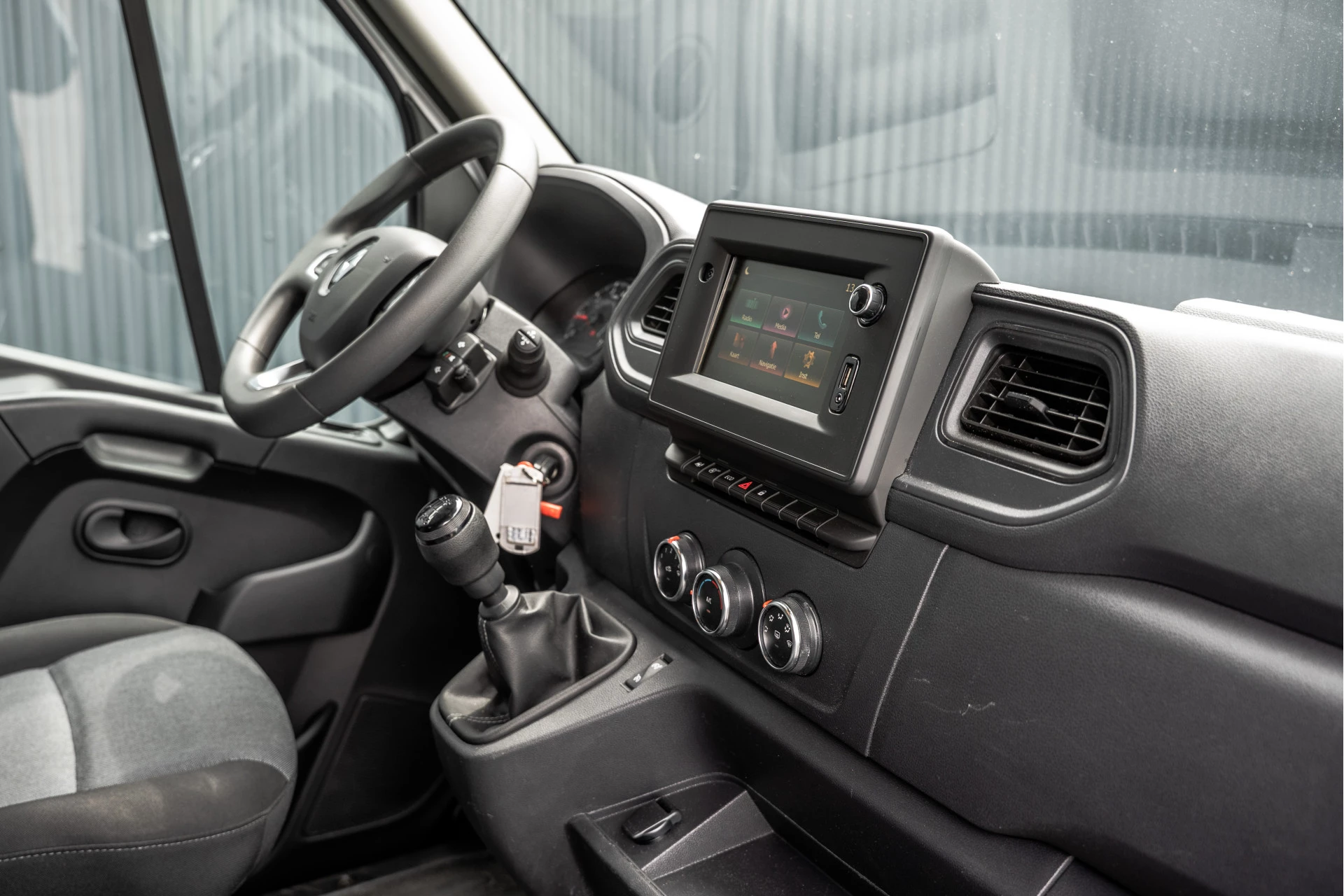 Renault Master 2024 - 2.3dCi | Bakwagen met Laadklep | LED | Carplay | Camera | Cruise Bild 2