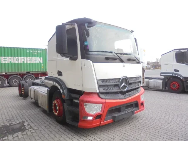 Mercedes-Benz Actros 2016 - 2340 LL 6X2 afbeelding 3