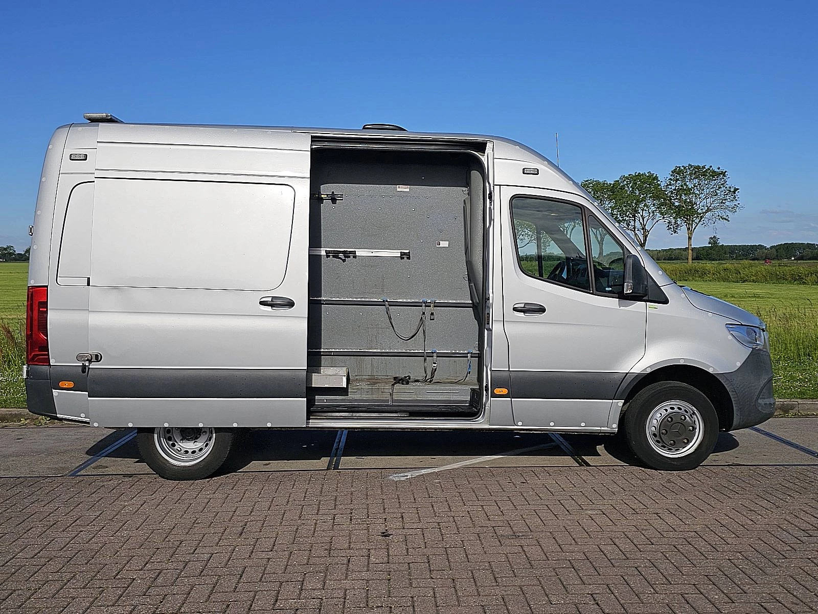 Mercedes-Benz Sprinter 2020 - 514 obrázek 16