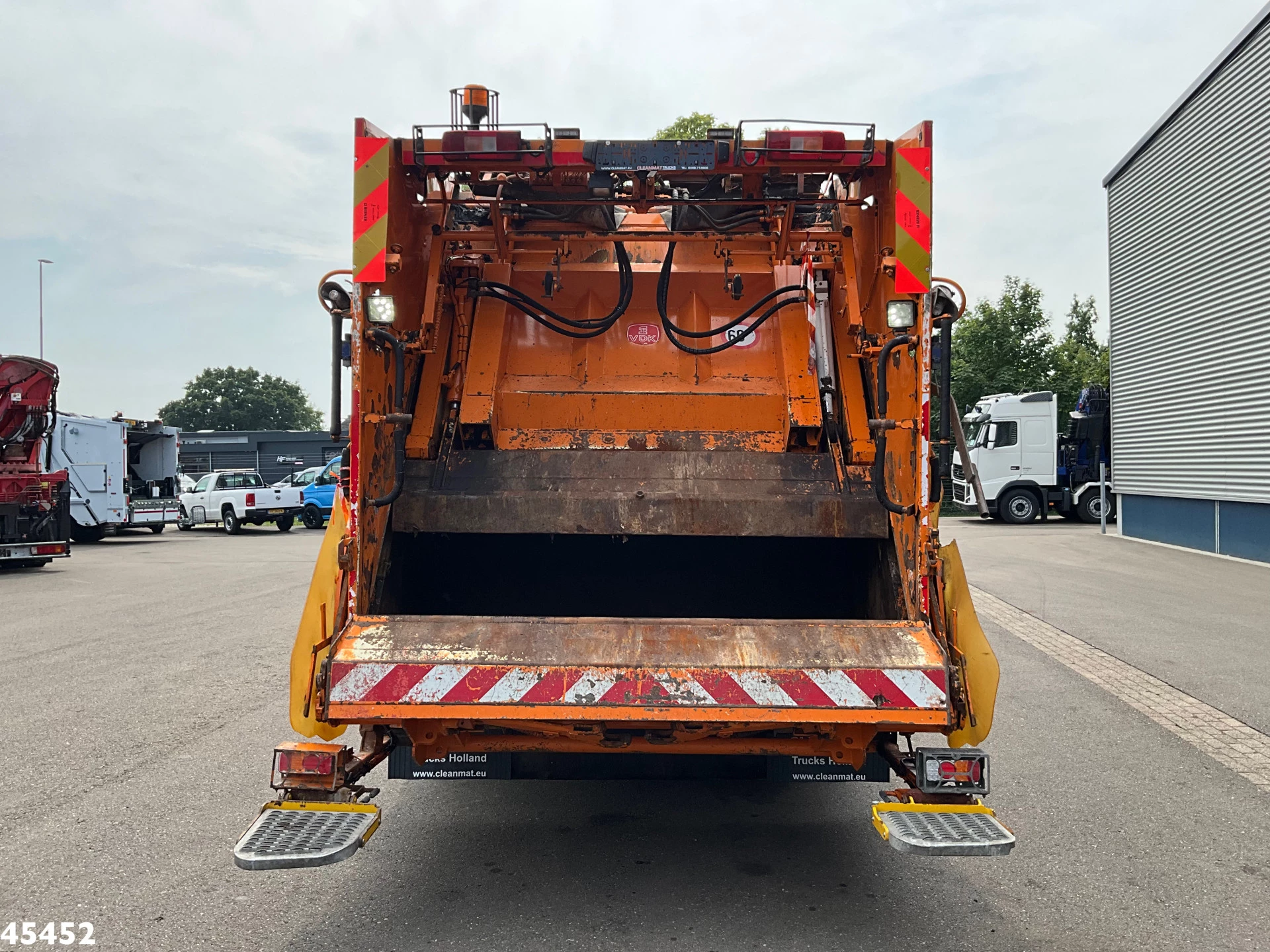 Volvo FM 260 VDK 12m³ 2006 obrázek 7
