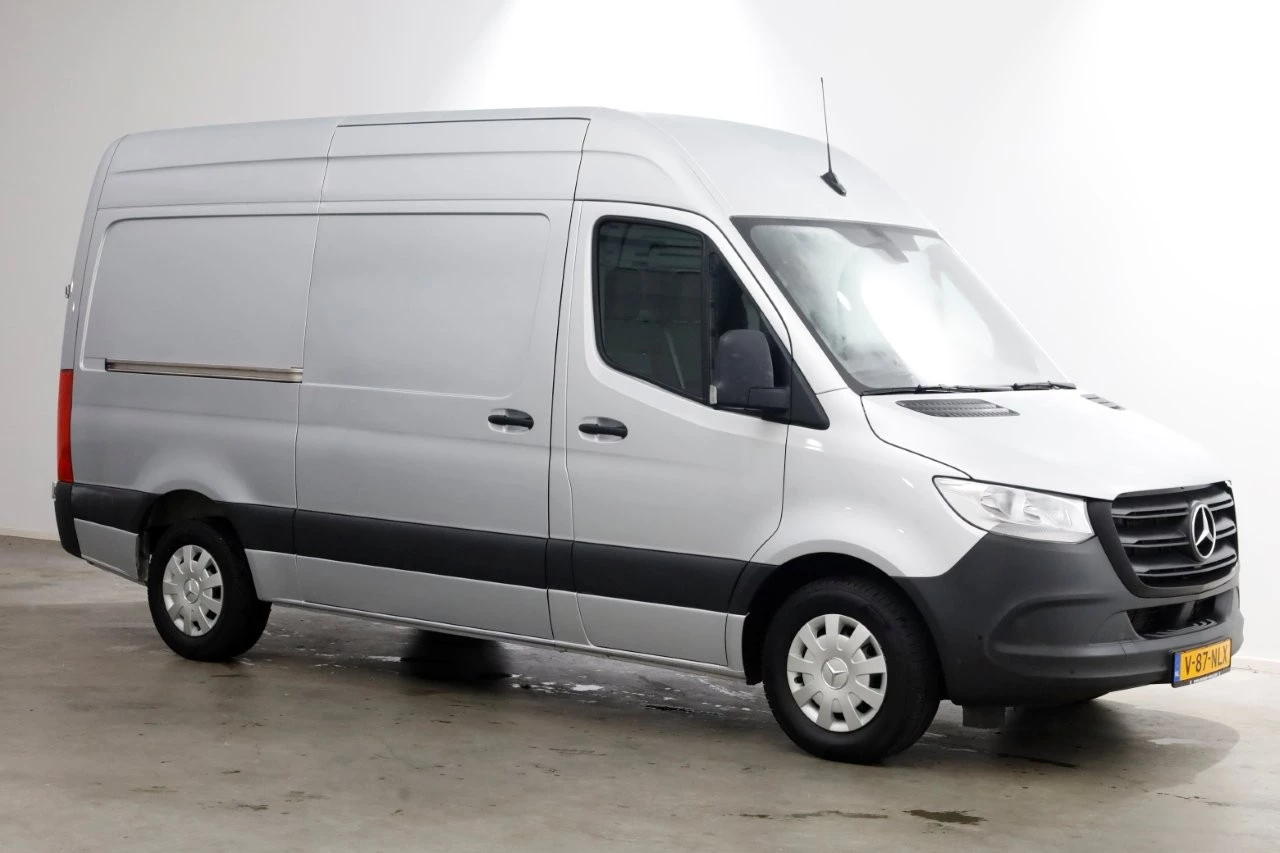 Mercedes-Benz Sprinter 2021 - 315 CDI 150pk RWD 9G Automaat L2H2 Airco/Camera/Carplay 08-2021 immagine 10