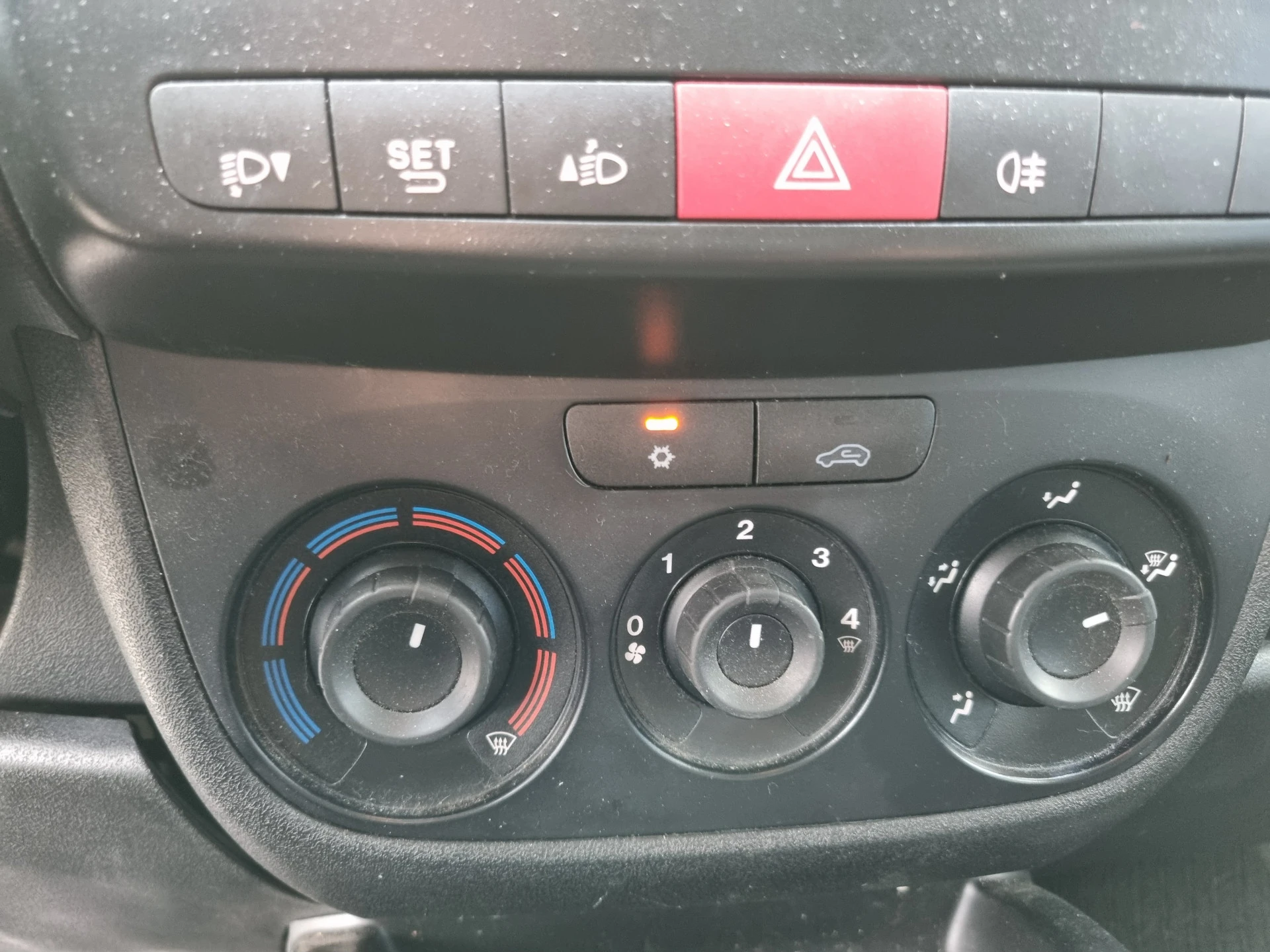 Opel Combo 2015 - 1.6 CDTi L2H1 Sport, automaat , 4-2027 apk afbeelding 8