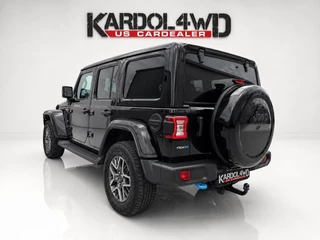 Jeep Wrangler 2022 - Unlimited 4xe plug-in 380 Sahara obrazek 2