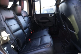 Jeep Wrangler 2019 - 2.0T Unlimited Hardtop + Electrische softtop / liftkit / Warn lier obrazek 29