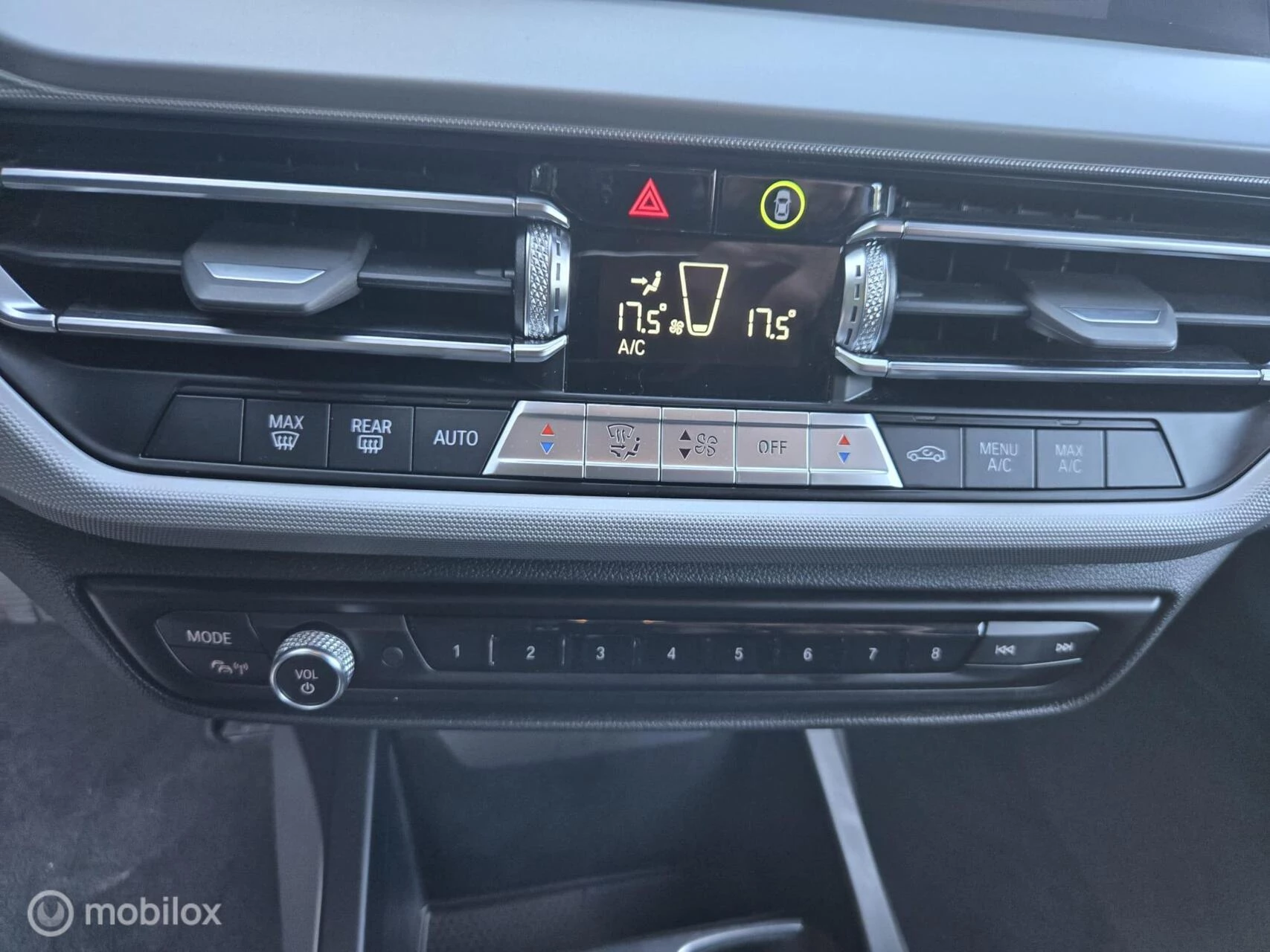 BMW 1 Serie 2022 - 118i M Sport Business | NAV | Camera| Automaat afbeelding 38