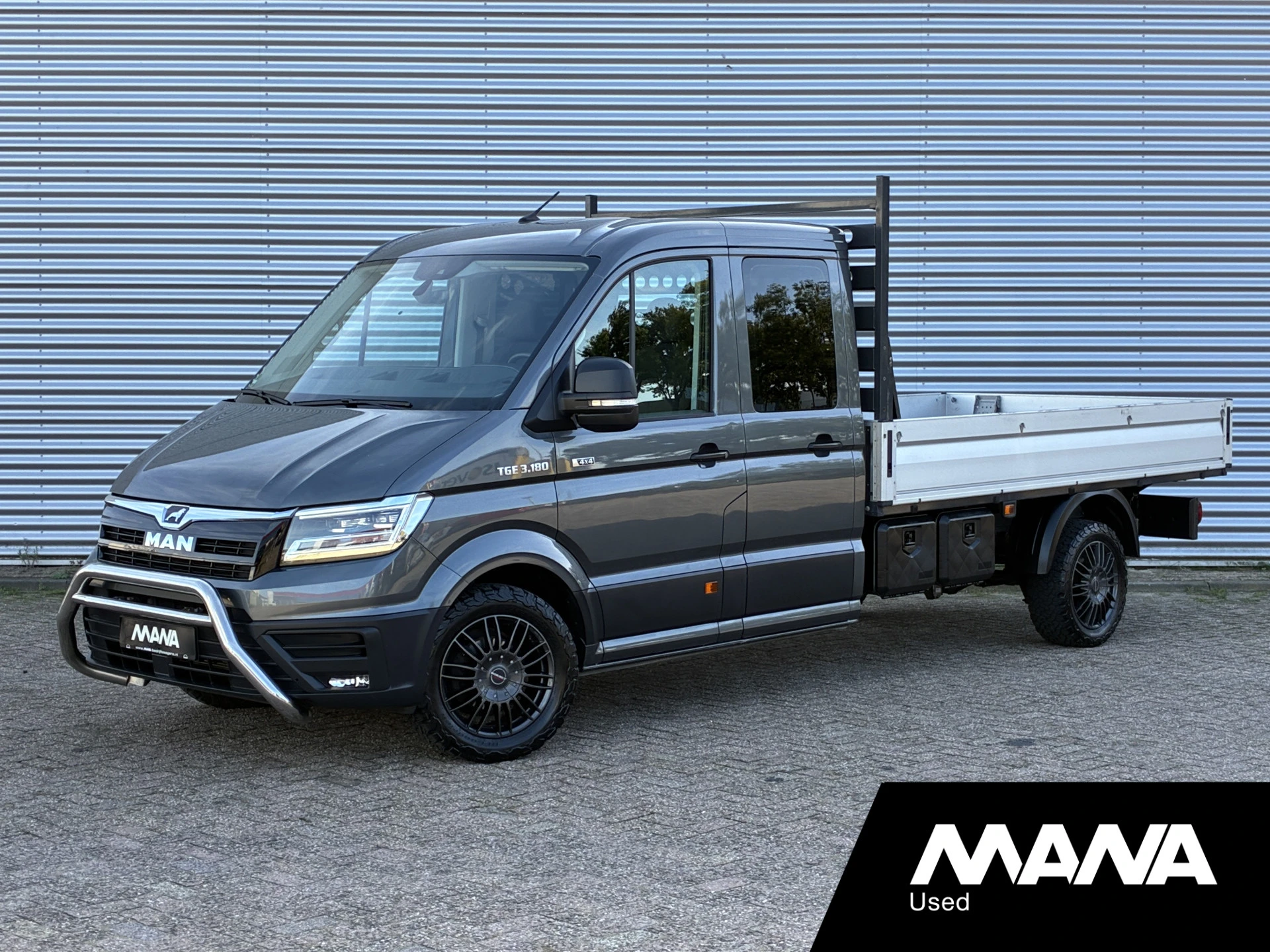 MAN TGE 2022 - 35 2.0 3.180 L4 4x4 DC Open Laadbak LED Automaat Airco Cruise ACC afbeelding 1