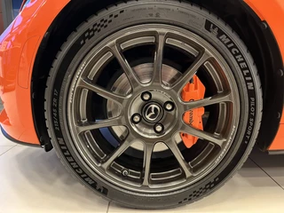 Mazda MX-5 2019 - ND Roadster 2.0 SkyActiv-G 184PK 30th Anniversary Edition Nr. 2472/3000 zdjecie 24