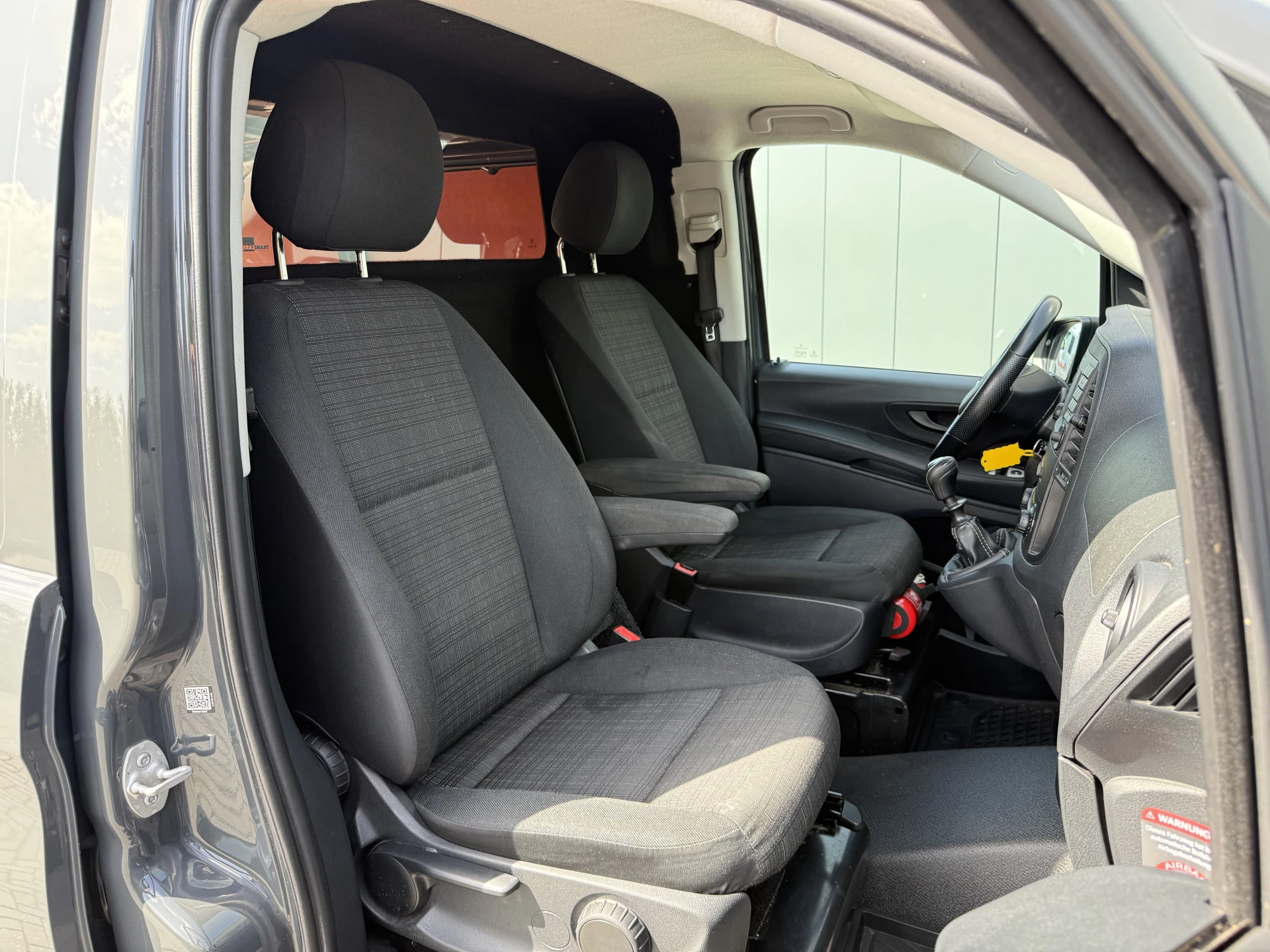 Mercedes-Benz Vito 2017 - 111 CDI 115 PK E6 / L2H1 / NIEUWSTAAT !! / 2x SCHUIFDEUR / LED / AIRCO / CRUISE / LANE ASSIST / BLINDSPOT / CAMERA imagen 9