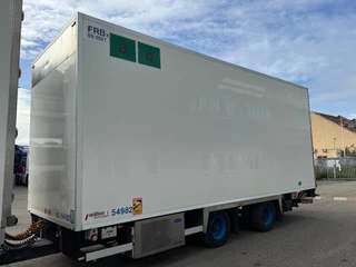 DAF XF 450 2019 - 6X2 YEAR 2019 COMPLETE + 2 AXLE HERTOGHS bild 9