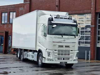 Volvo FH - 13.500 Globetrotter XL 6x2 - Carrier Frigo Bi Temp - Loadlift - I parkcool - Leather zdjecie 1