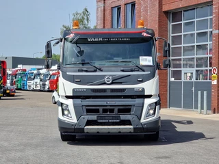 Volvo FMX 330 2017 - 6x2*4 - Skiploader Laxo - Euro 6 - Steering axle - Rear extendable image 3