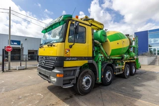 Mercedes-Benz Actros 2002 - 3240 BB+STETTER 8m3 + FLECHE 24ML te koop