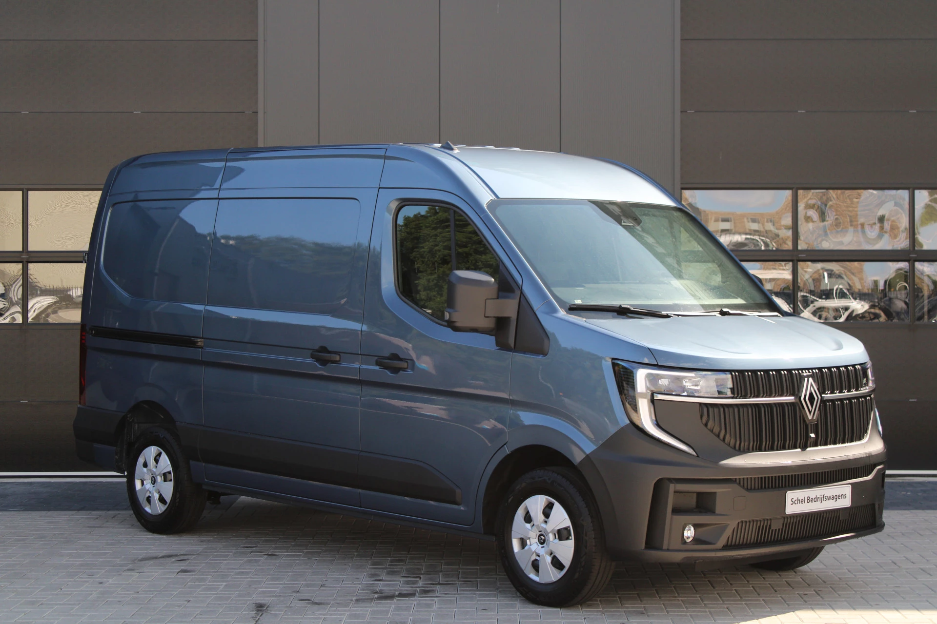 Renault Master 2024 - T35 2.0 dCi 170pk L2H2 Extra - 2x Schuifdeur - Navigatie - Blind Spot - Camera - Stoelverwarming - Verwarmde voorruit - Rijklaar obrázek 30