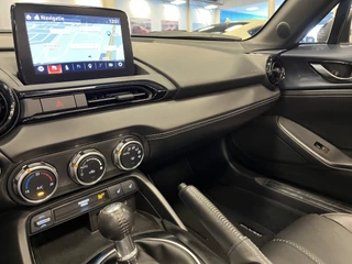 Mazda MX-5 2021 - ND RF 1.5i SkyActiv-G 132PK Leder PDC Apple CarPlay obrazek 41