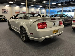 Ford Mustang 2006 - Convertible 4.6i V8 GT 335PK Roush Limited Nr. 05-2218 zdjecie 73