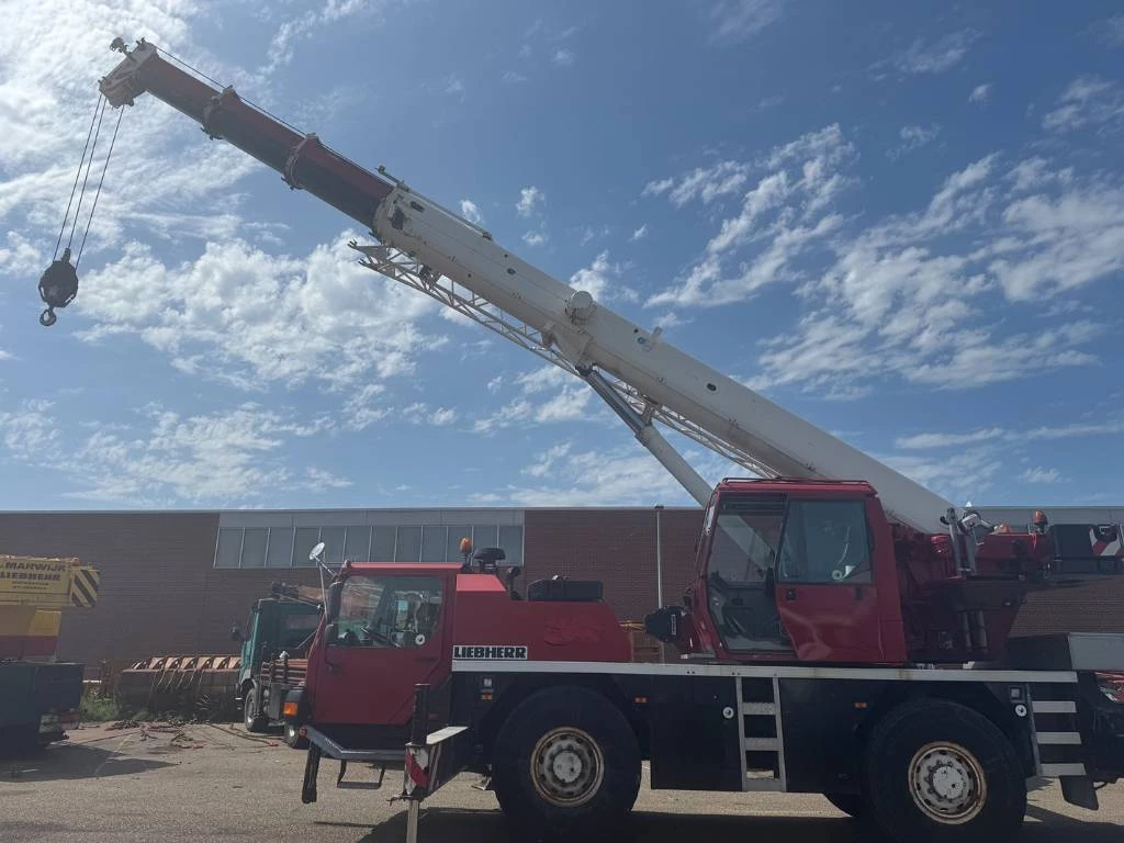 Liebherr 2006 - LTM 1030-2.1 ( WITH JIB ) Bild 9