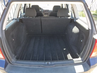 Volkswagen Golf 2001 - Variant 1.6 Trendline AUTOMAAT, APK 4-2027 zdjecie 6