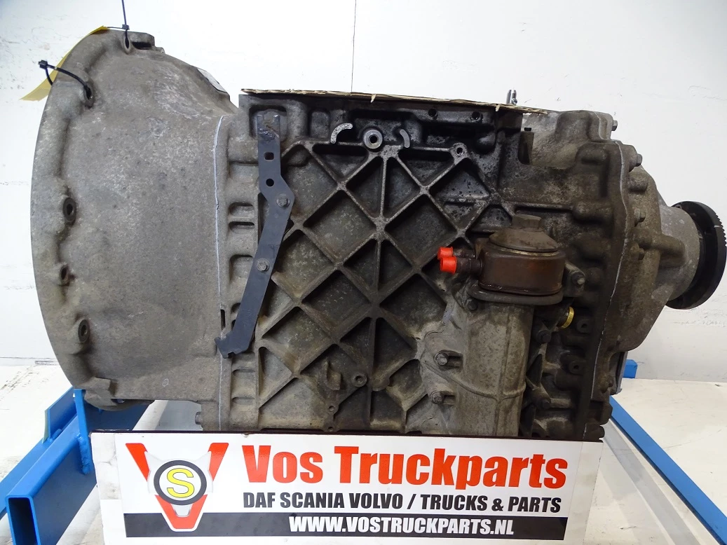 Volvo 2018 - AT-2412-F afbeelding 1
