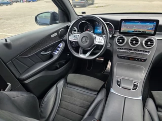 Mercedes-Benz GLC 2021 - Mercedes-Benz 300 de 4MATIC - AMG pakket - Black edition obrazek 17