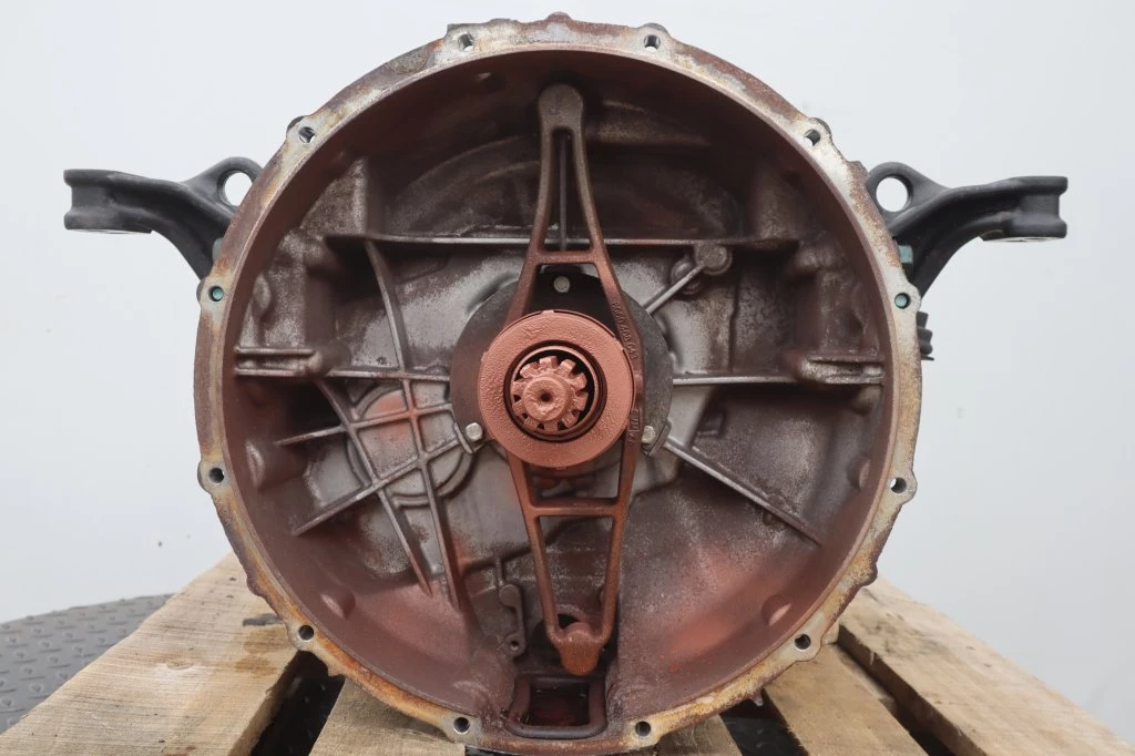 ZF 2016 - 6AS800OD 81.32004-6338 imagem 2