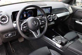 Mercedes-Benz GLB 2020 - 200 AUT7 Advantage WIDESCREEN DISTRONIC SFEER KEY-LESS GO TREKHAAK zdjecie 12