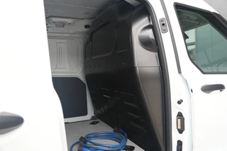 Ford E-Transit Courier 2026 - Trend 46 kWh 136pk - Stoel/Stuurverwarming - Camera - Cruise - Carplay/Android - Rijklaar zdjecie 14