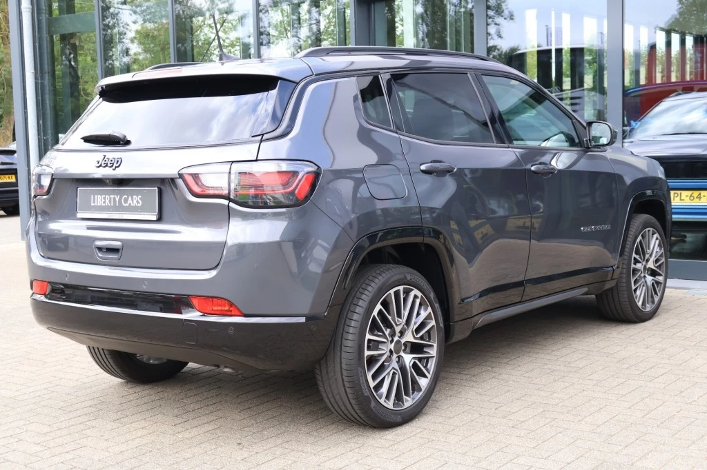 Jeep Compass 2025 - 1.5T SUMMIT e-HYBRID Automaat / Vol leder / 19 inch afbeelding 32