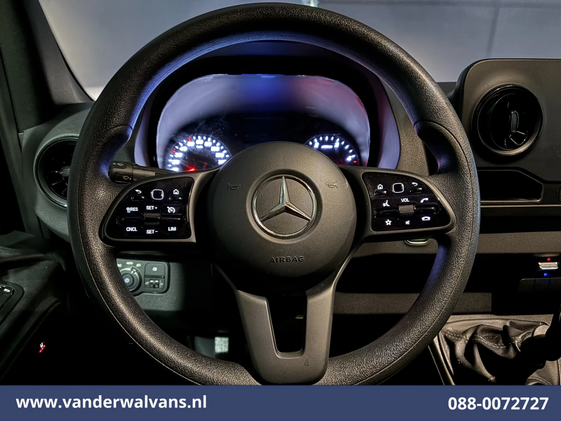 Mercedes-Benz Sprinter 2023 - 317 CDI 170pk L3H2 Euro6 Airco | Camera | Apple Carplay | Cruisecontrol immagine 6