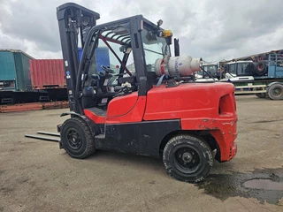 Hyster H5.0FT | 5000 KG|TRIPLE MAST 6,10 MTR HIGH| 6123 HOURS | FREE LIFT|SIDE SHIFT 2011 - N/A obrazek 4