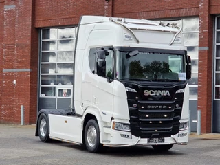 Scania R R560 Highline 4x2 - Like new - Full spec - Facelift - Retarder - Night clima - Full air - Alloy wheels