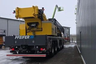 Grove 2025 - GMK5250XL-1 Available For Rent, Dutch Registration image 2 miniature