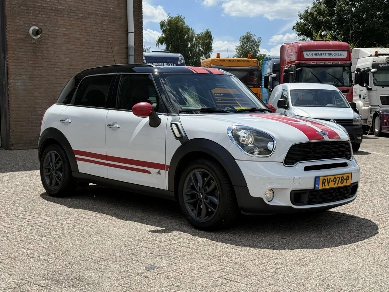 MINI Countryman 2014 Bild 2