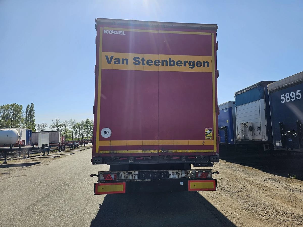 Kögel SN 24 - SLIDING ROOF - COIL - MERCEDES DISC 2017 Bild 3