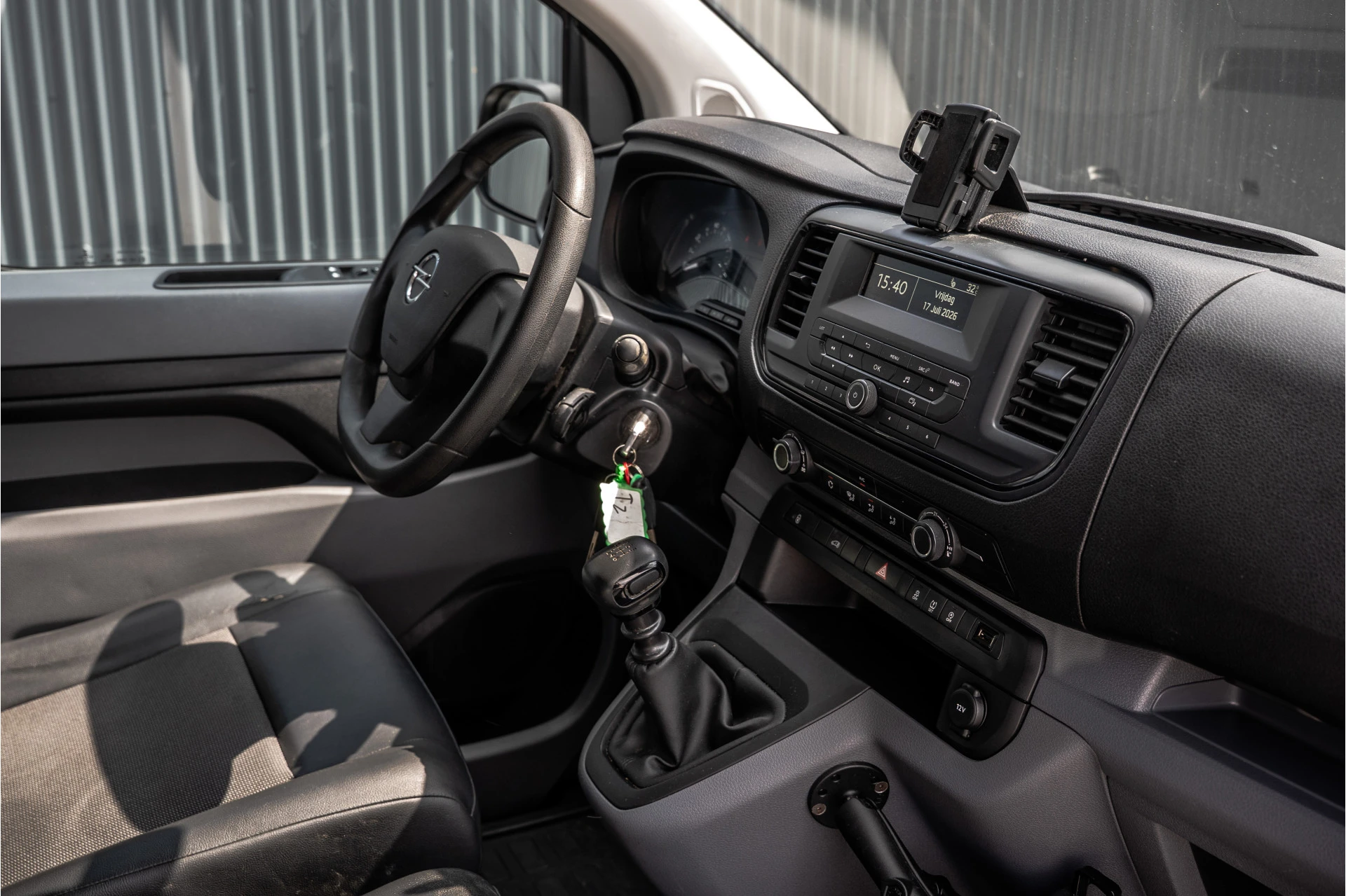 Opel Vivaro 2021 - 1.5 L2H1 | 3-Zits | 1e Eigenaar | Cruise | Airco afbeelding 2