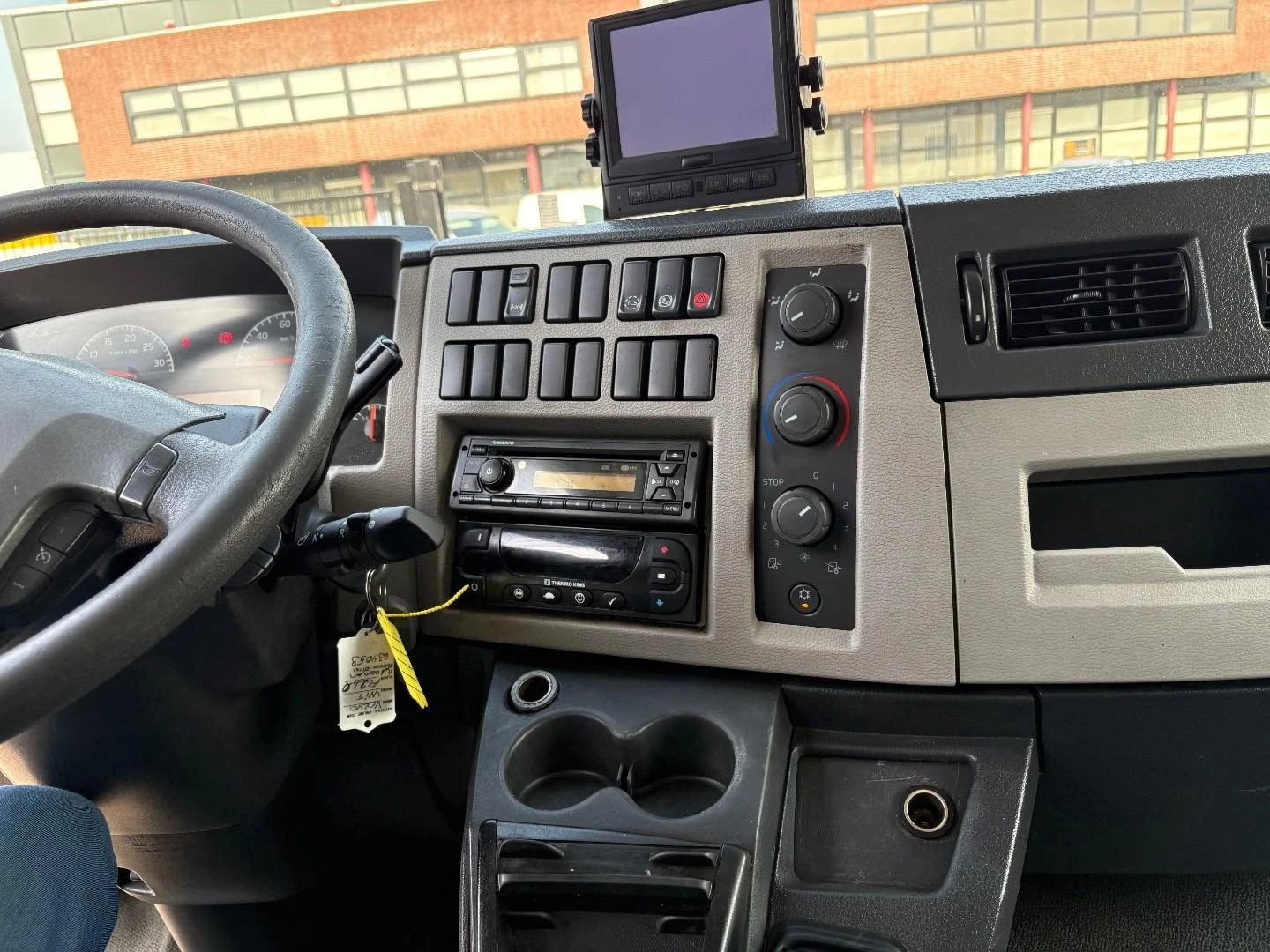 Volvo FL 2012 Bild 18