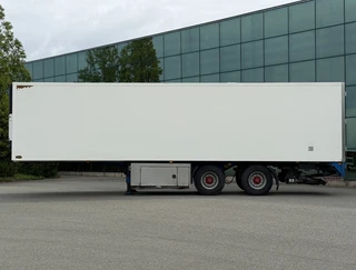 Pacton N/A 2008 - HEIWO ISOLATED BOX STEERING AXLE DRUM BRAKES TAIL LIFT HOLLAND-TRAILER bild 2