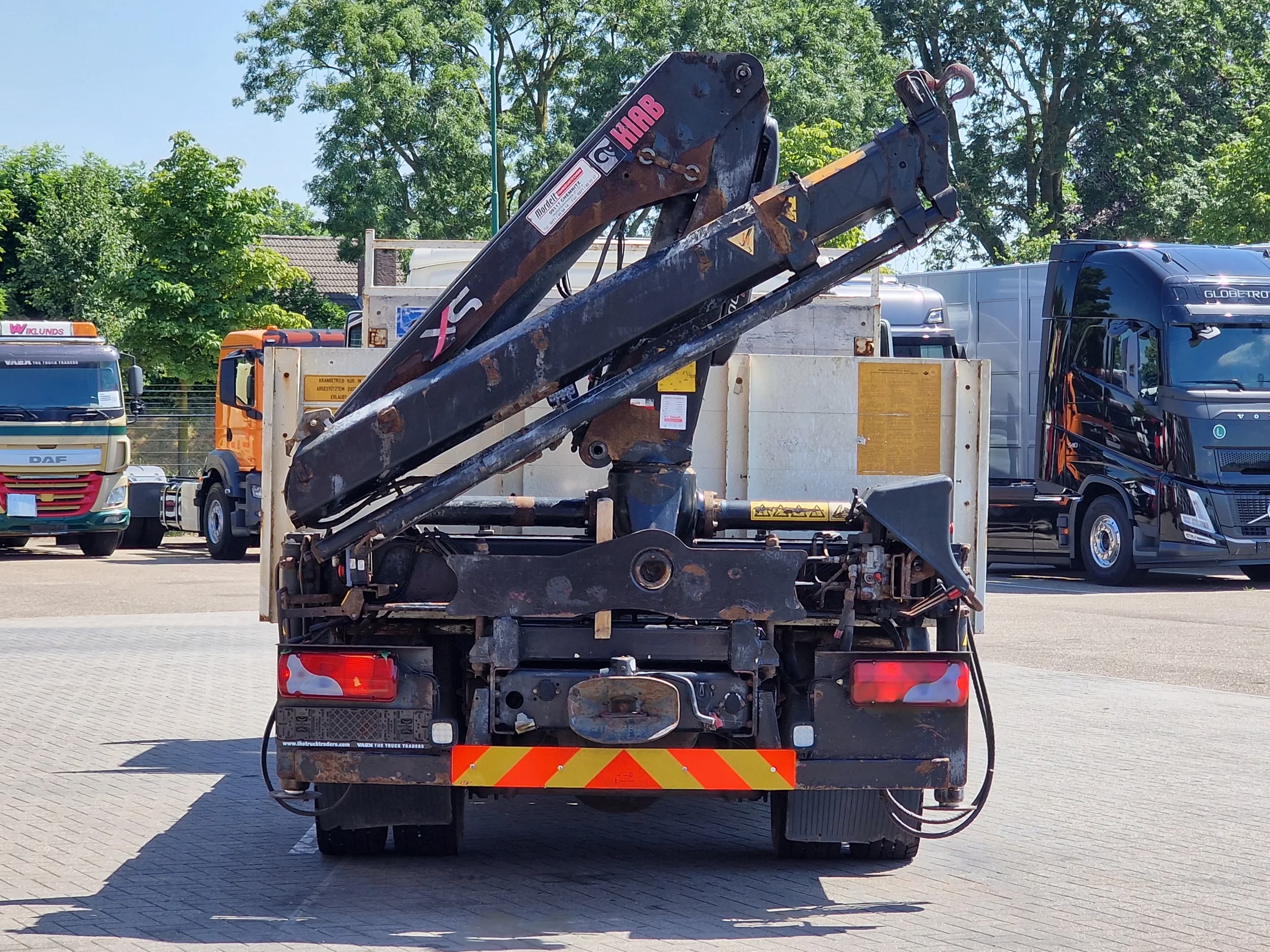 MAN TGL 2008 - 12.210 - HIAB 077 DUO Crane / Grua - Manual gearbox - Euro 4 zdjęcie 8