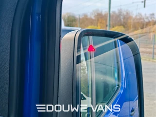Mercedes-Benz Sprinter 2024 - L2 H2 Automaat 315 BLAUW MBUX DAB Trekhaak image 8