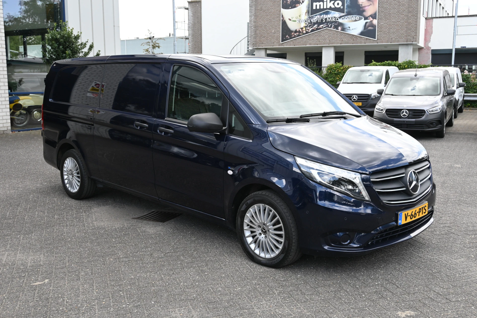 Mercedes-Benz Vito 2022 - 119 CDI L3 XL obrázek 10