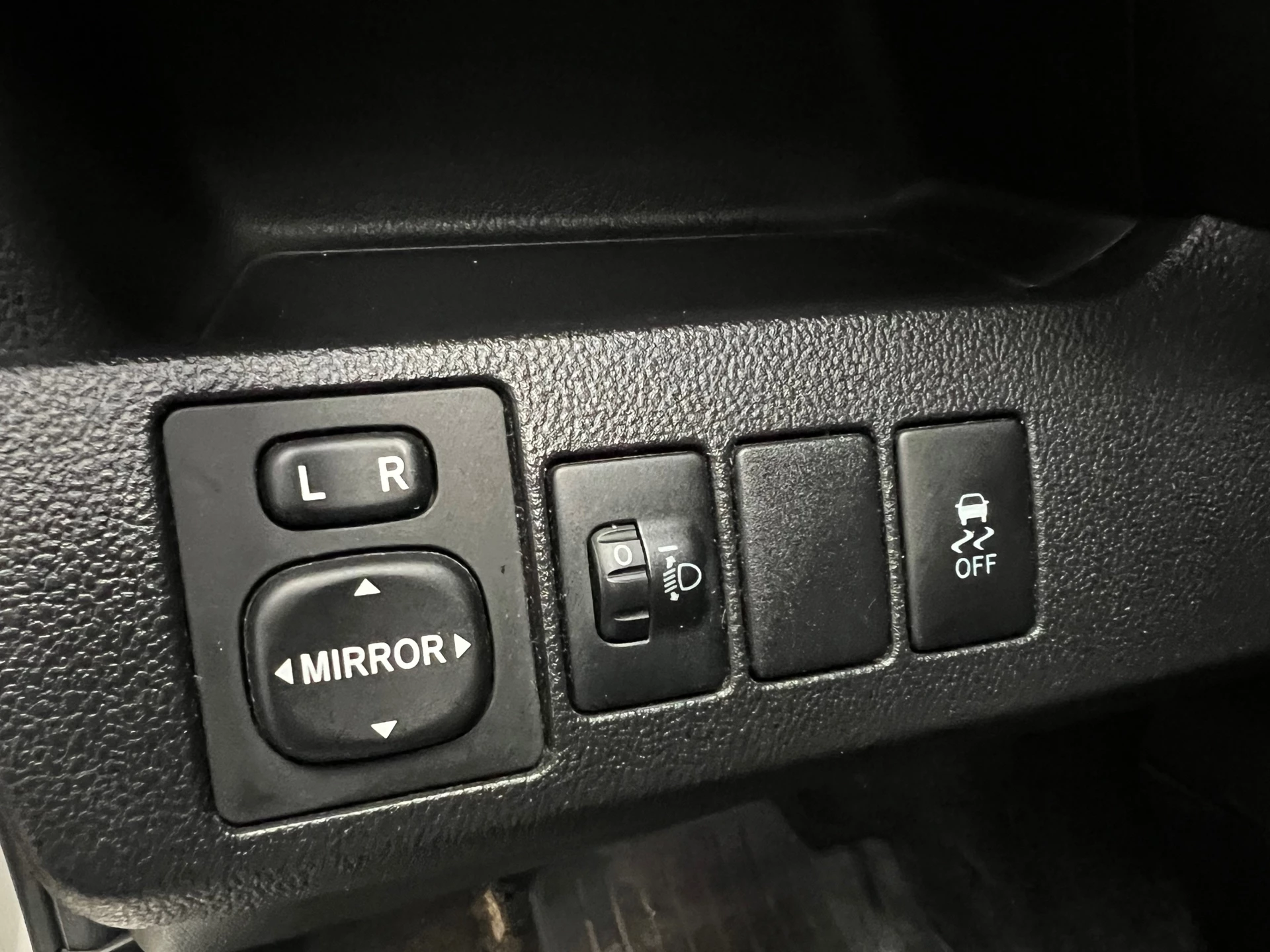 Toyota Verso-S 2012 - 1.3 VVT-i Dynamic - PANO - Goed onderhouden - Rijklaar afbeelding 26