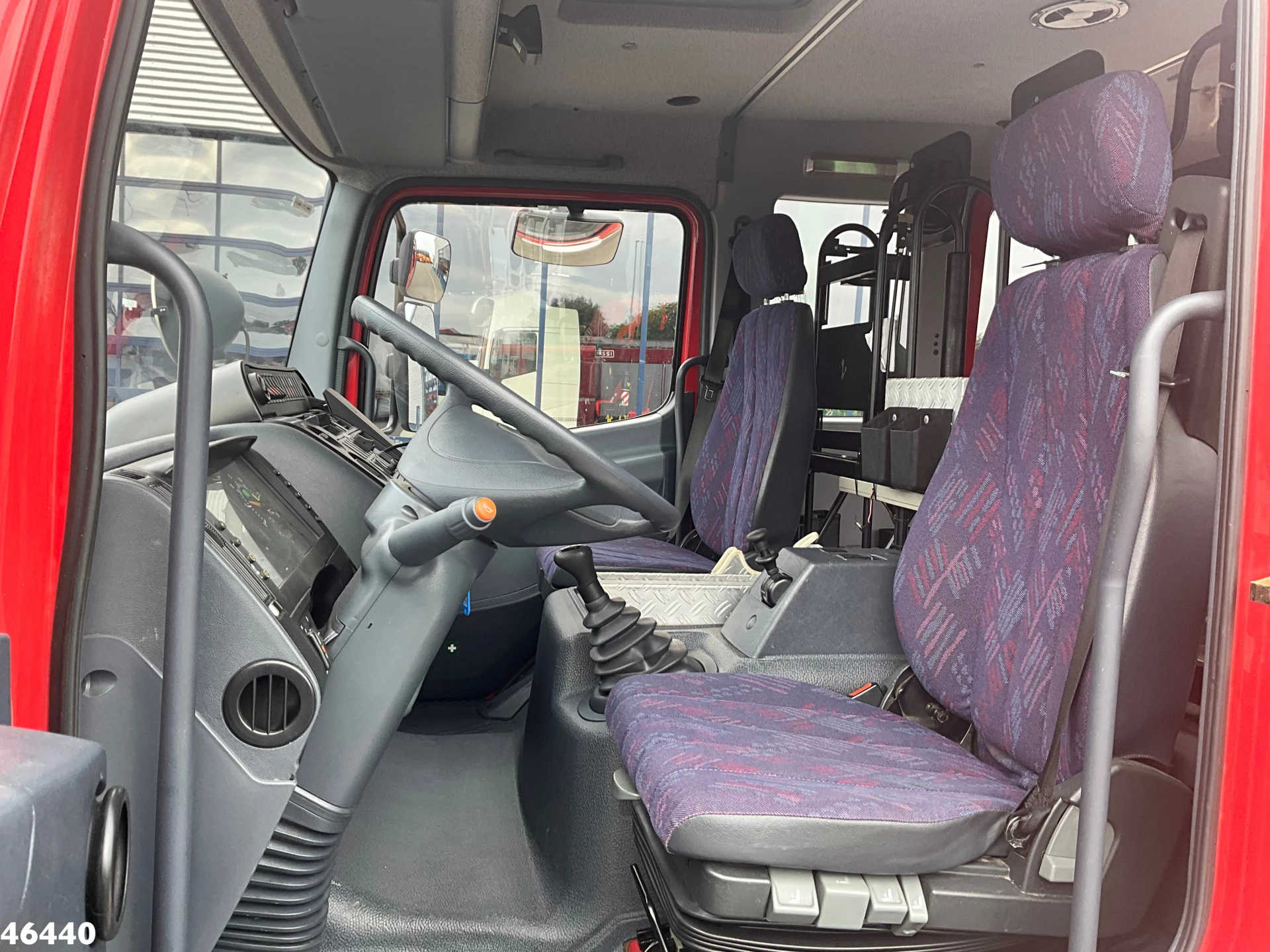 Mercedes-Benz Atego 2002 - 918 4x4 ZIEGLER Brandweer / materiaalwagen Just 20.105 km! image 26