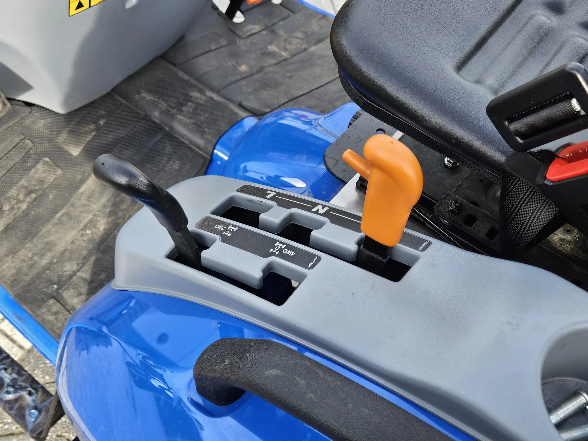 New Holland 2024 - Boomer 25 afbeelding 22