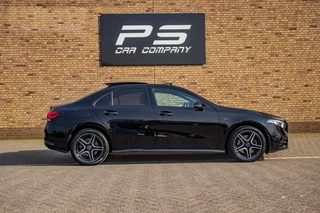 Mercedes-Benz A-Class 2021 - 250e AMG-Line, Pano, Burmester, Half Leder image 7